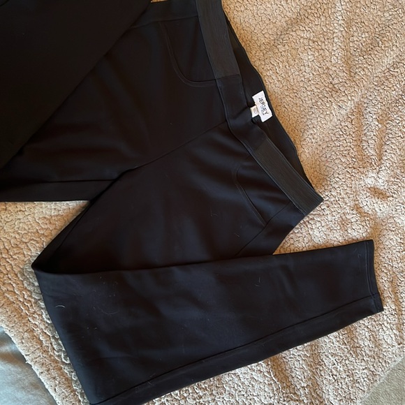 Jersey brand by Jacob size medium - Picture 2 of 7